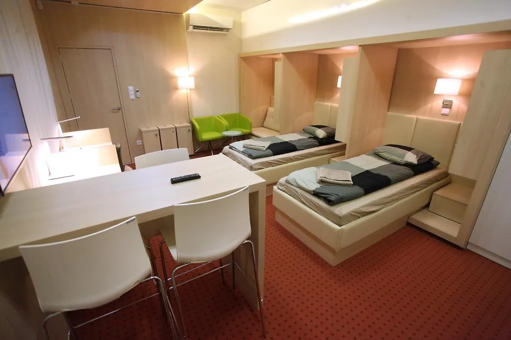 D.Five Apartment Marek Jozsef Budapest