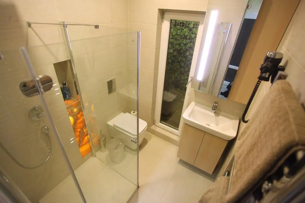 D.Five Apartment Marek Jozsef Budapest