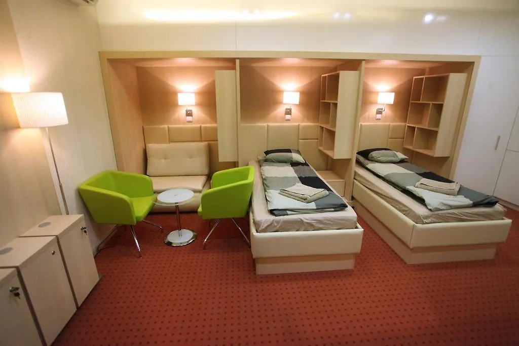 D.Five Apartment Marek Jozsef Budapest
